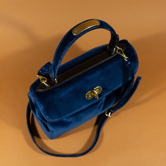 Ralph Lauren Tiffen bag from the Fall 2011 collection - Picture 3 of 10